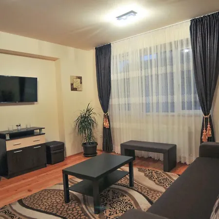 Casa Di Luca * Брашов